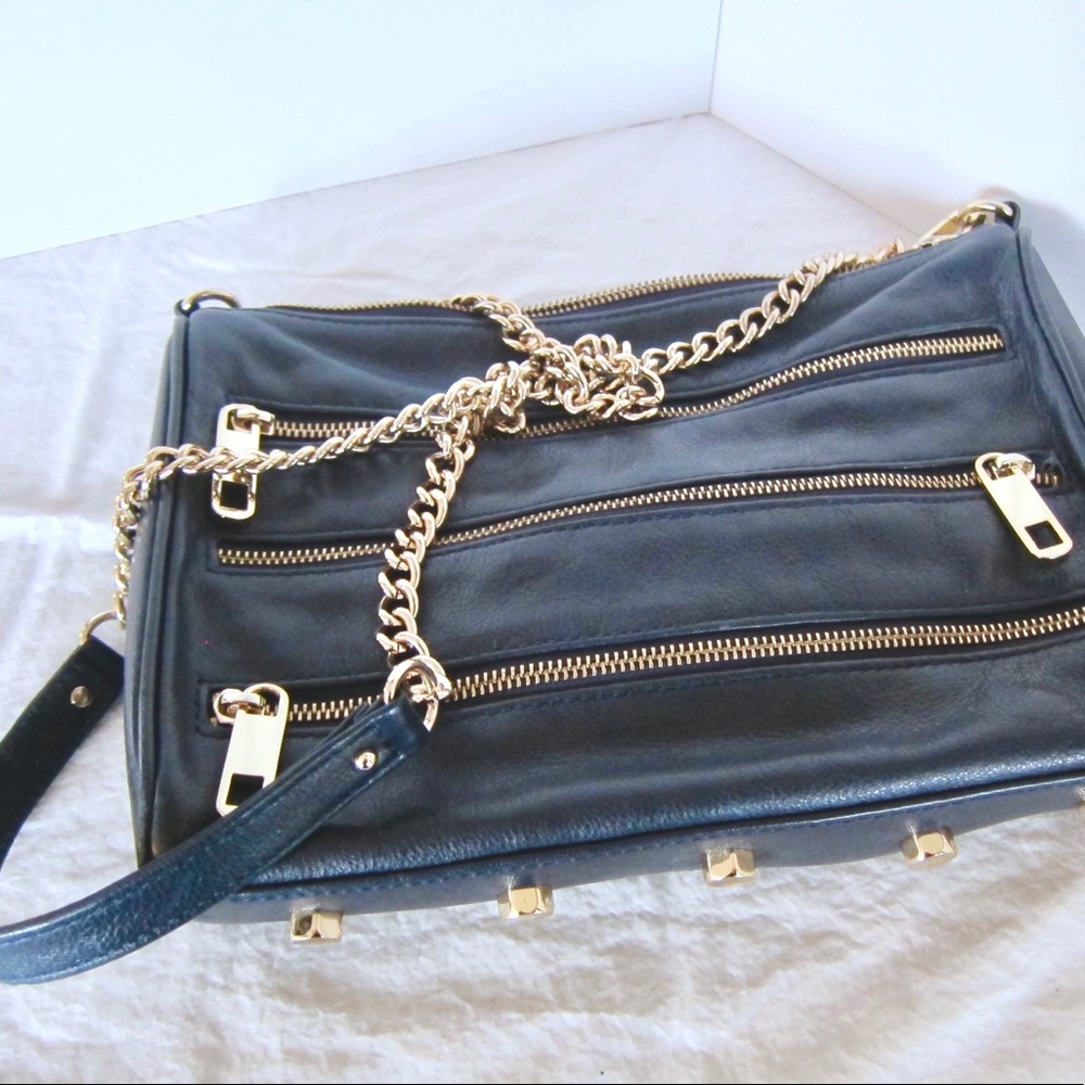 Rebecca Minkoff 3 zip shoulder purse, mid-size - Picture 4 of 4